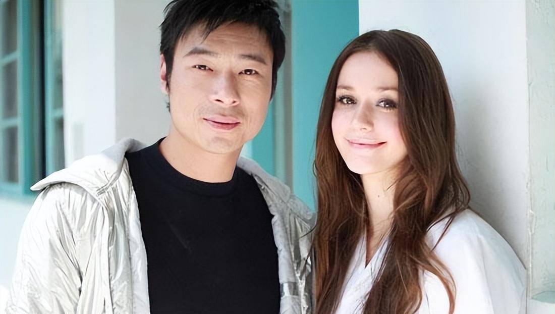 最美乌克兰艺体冠军,为爱改变国籍嫁到中国,37岁生二胎仍似少女_瑞莎