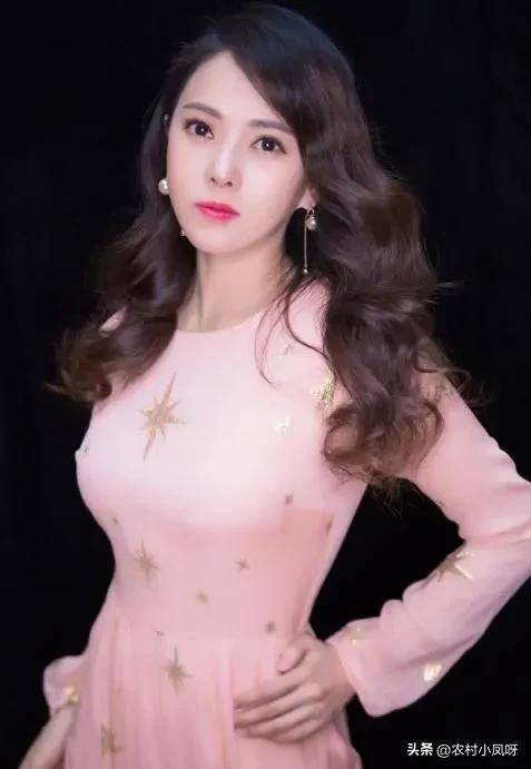 分享图片-气质女神伊能静,精美写真照!_陆小曼_活动_电视剧