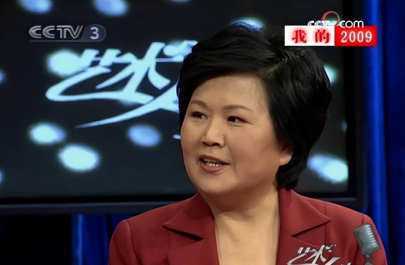 央视著名主持邢质斌:扎根央视35年零失误,退休后近况如何?