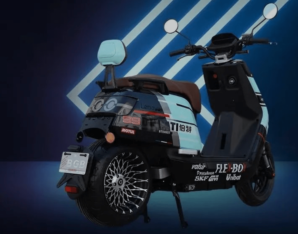 车搭载了t-power的智能动力系统,搭载了超宽大功率电机,额定功率3000w