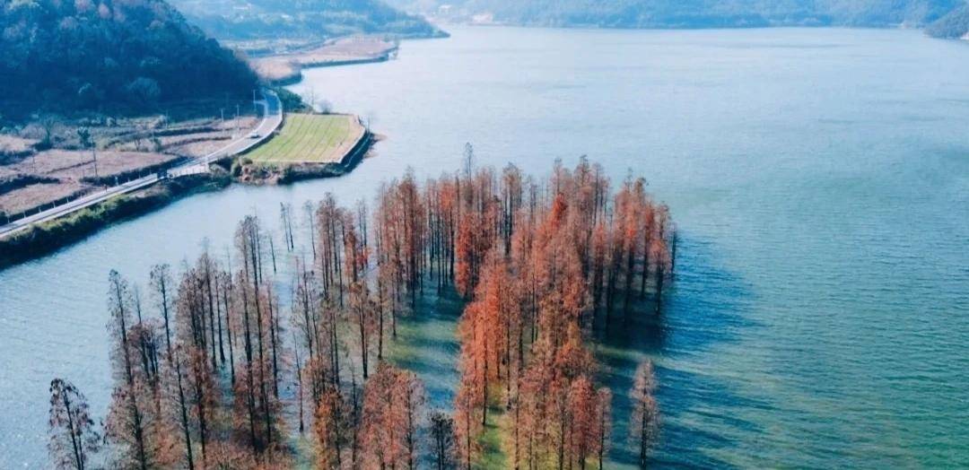 东吴镇三溪浦水库美到极致_保护_游客_水资源