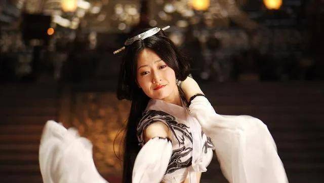 找我们版金喜善出演神话,成龙大哥怎么想?白冰跟金喜善很像?