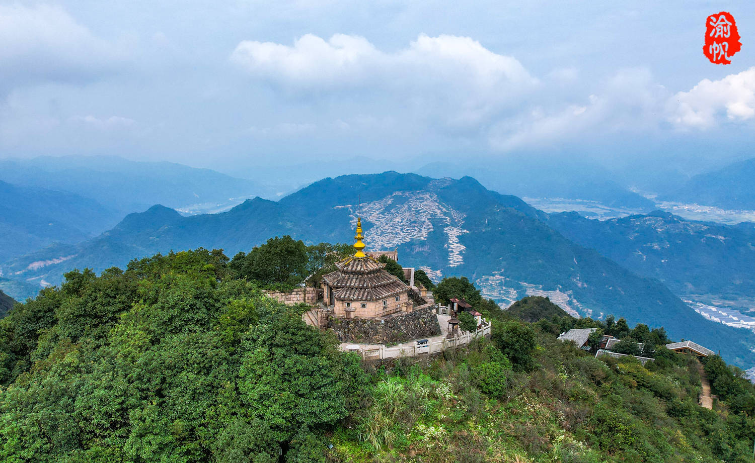 瑞安圣井山石殿