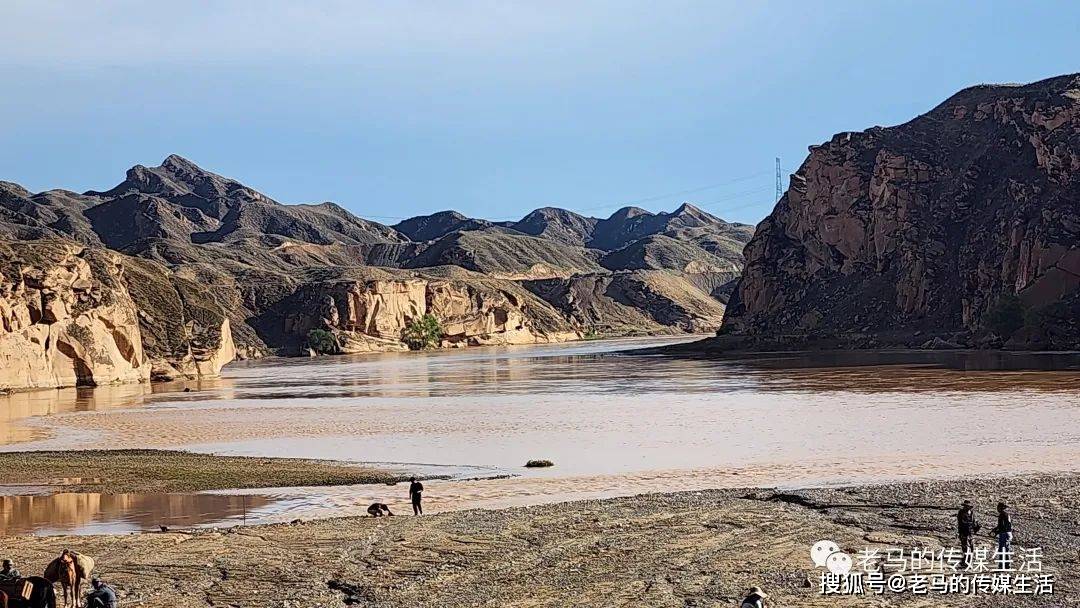 红色公益电影《靖远兵暴》不只是一场文化的狂欢,还有更深的意义_平川