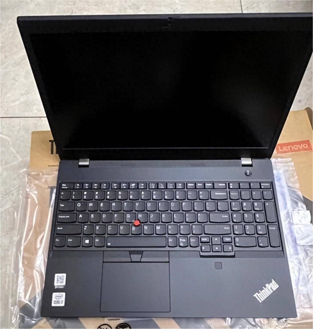 啊啊啊,人类是本质是真香,thinkpad p15v上分!_视频_ps_重量