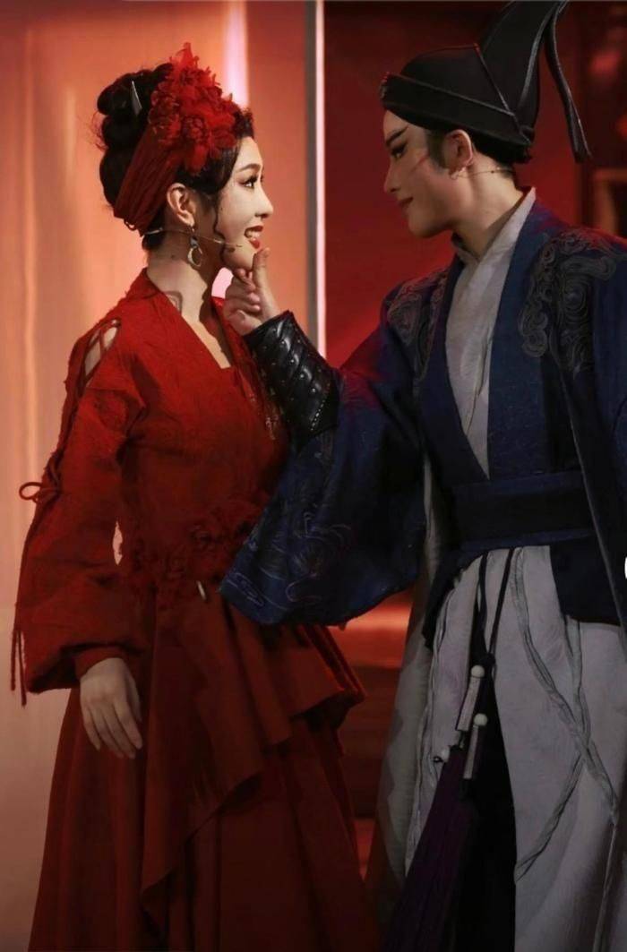 90后越剧小生陈丽君爆红,出演《倚天屠龙记》赵敏怎么样?