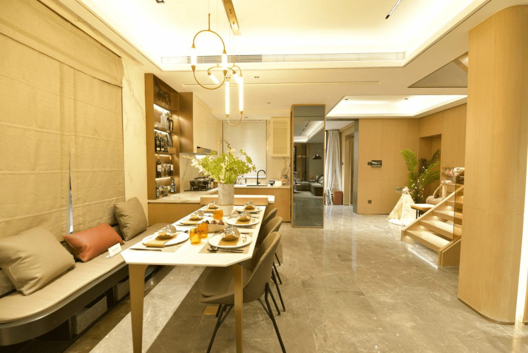 武汉美的君兰半岛售楼处电话-美的君兰半岛营销中心电