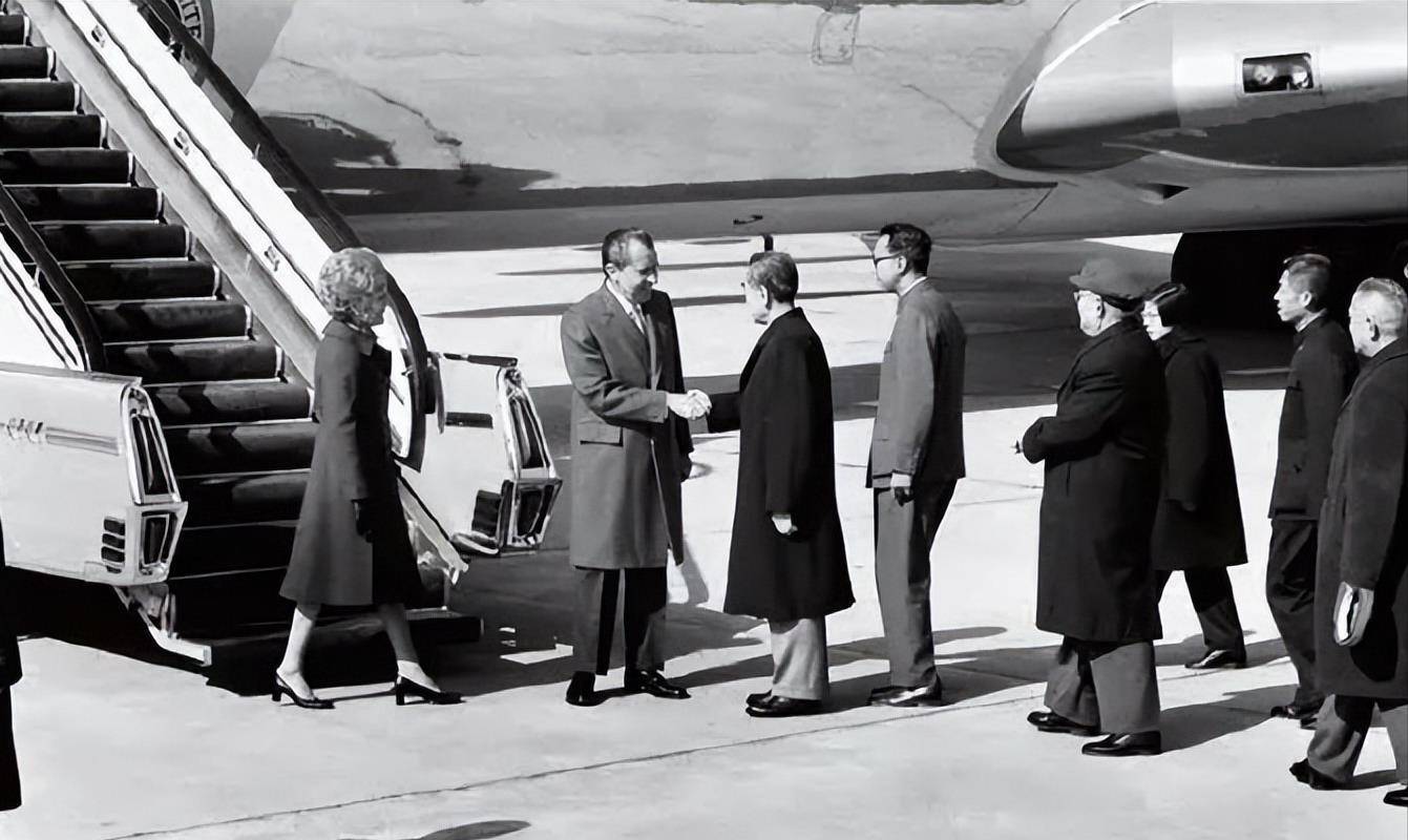 尼克松访华送来神秘大礼!竟是2009具尸体_阿波丸号_中国_打捞