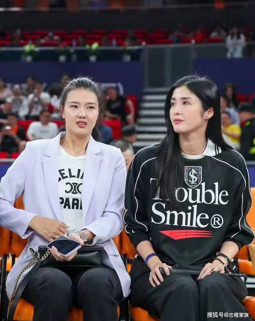 蔡斌回应耐人寻味,干涉女排变动,李盈莹失落了_老将_丁霞_球员