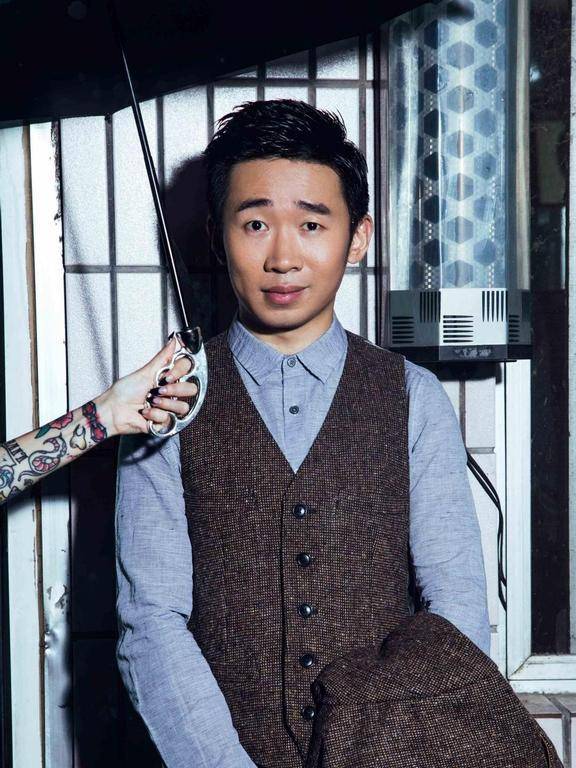 从被嫌弃的表情帝,到撑起内娱半边天,杨迪成名之路有多艰难?