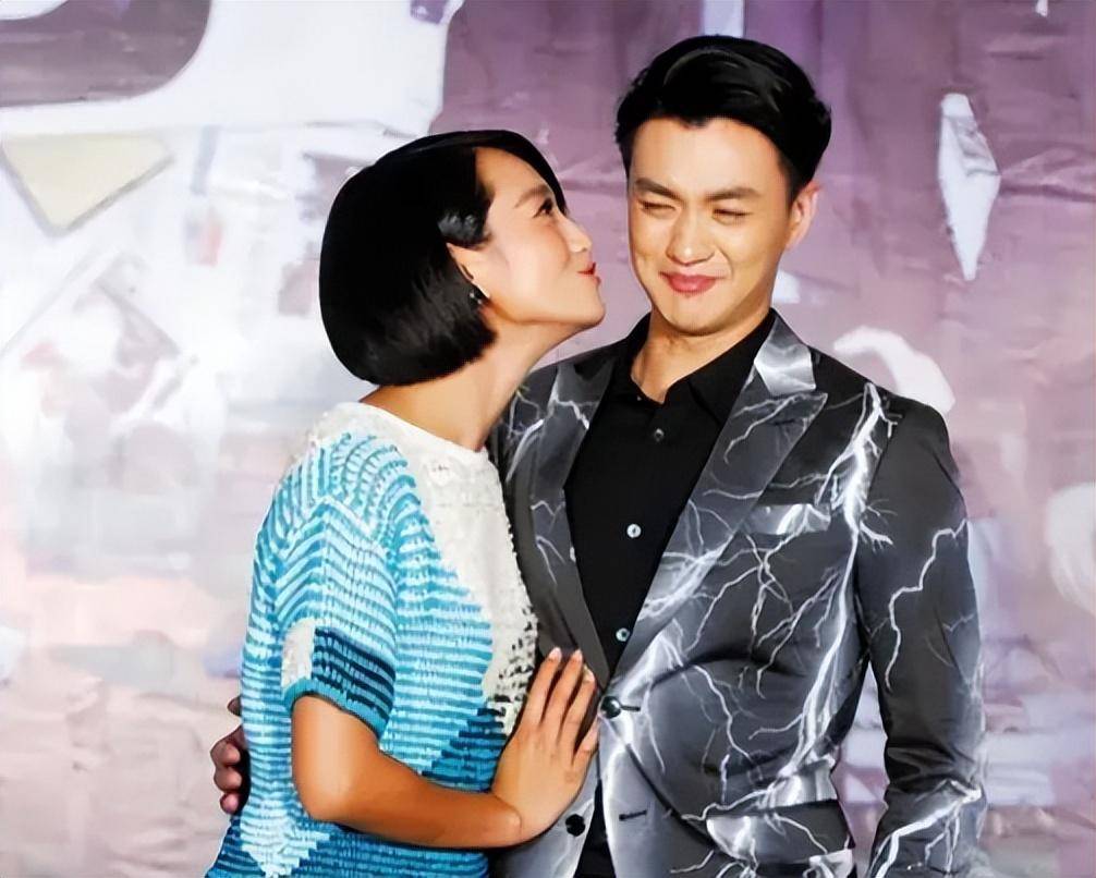 周一围:大器晚成,娶"名嘴"朱丹后事业红火,婚姻生活幸福带泪_章子怡