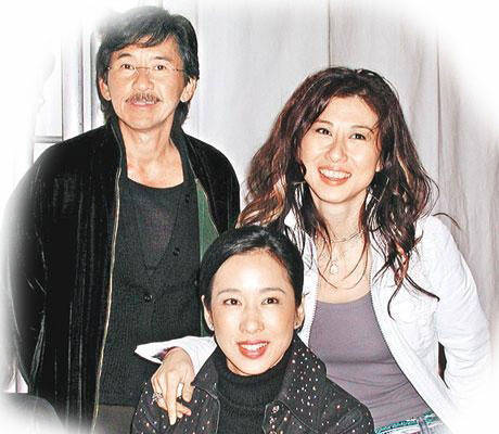 73岁林子祥近况曝光,分手糟糠娶情人,夫妻恩爱令人羡慕_叶倩文_吴正