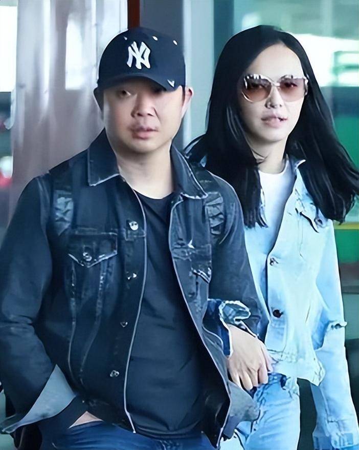 12年后再看姚晨与凌潇肃,才明白对他们来说,离婚才是最好的选择_时间