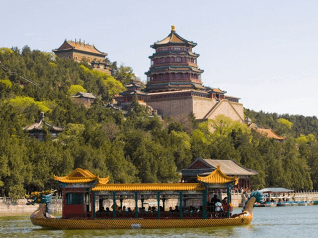 老人去颐和园要买门票吗_游客_景区_巴士达