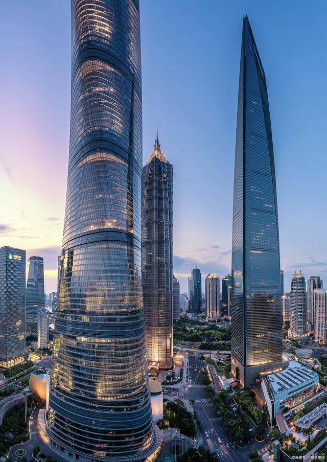 包括上海环球金融中心,上海中心大厦,金茂大厦等知名高楼