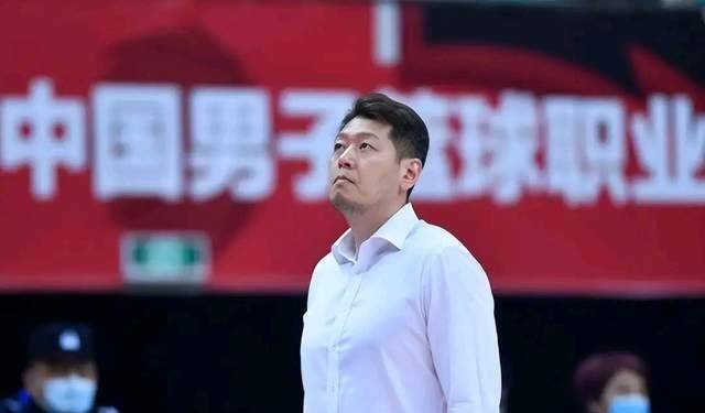 cba少帅下课,八强球队沦为鱼腩,老臣走马上任_吉林_高俊超_教练