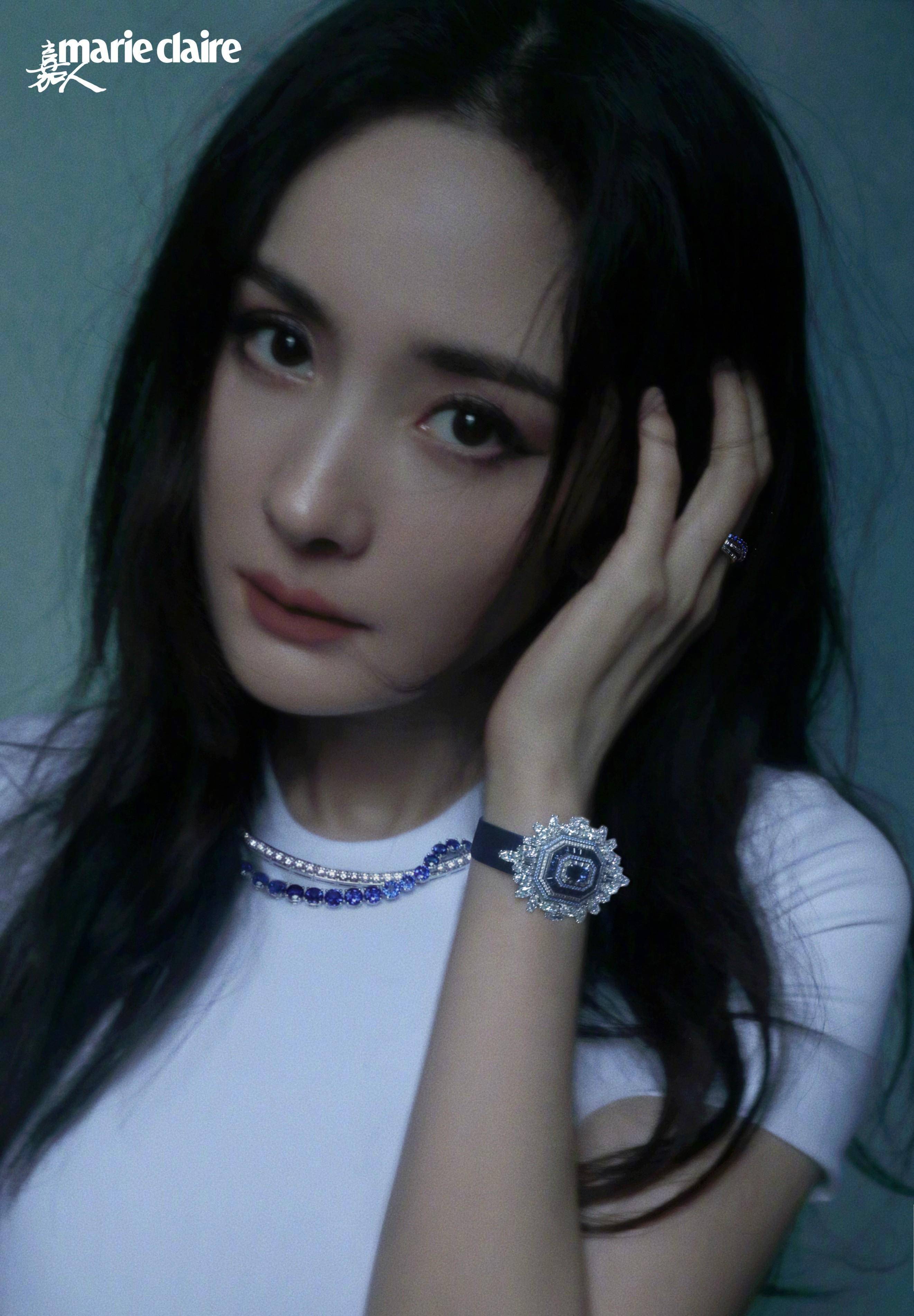 杨幂多款穿搭登上marie claire时尚杂志11月号封面_成长_气质_风格