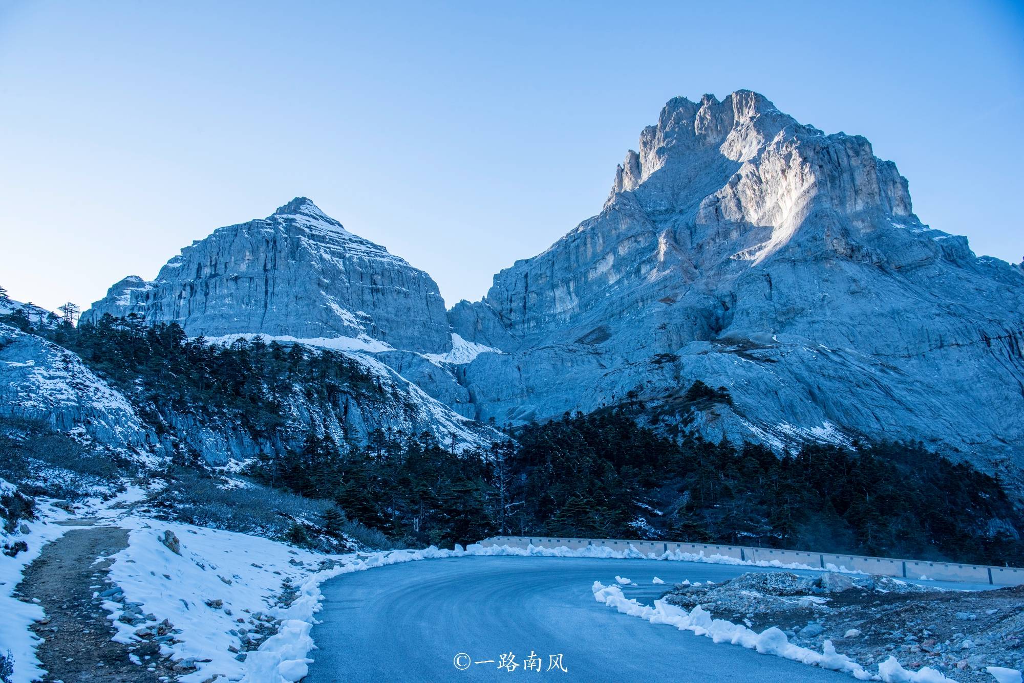 云南省少为人知的香格里拉秘境,曾经与世隔绝,美得让人不想离开_巴拉