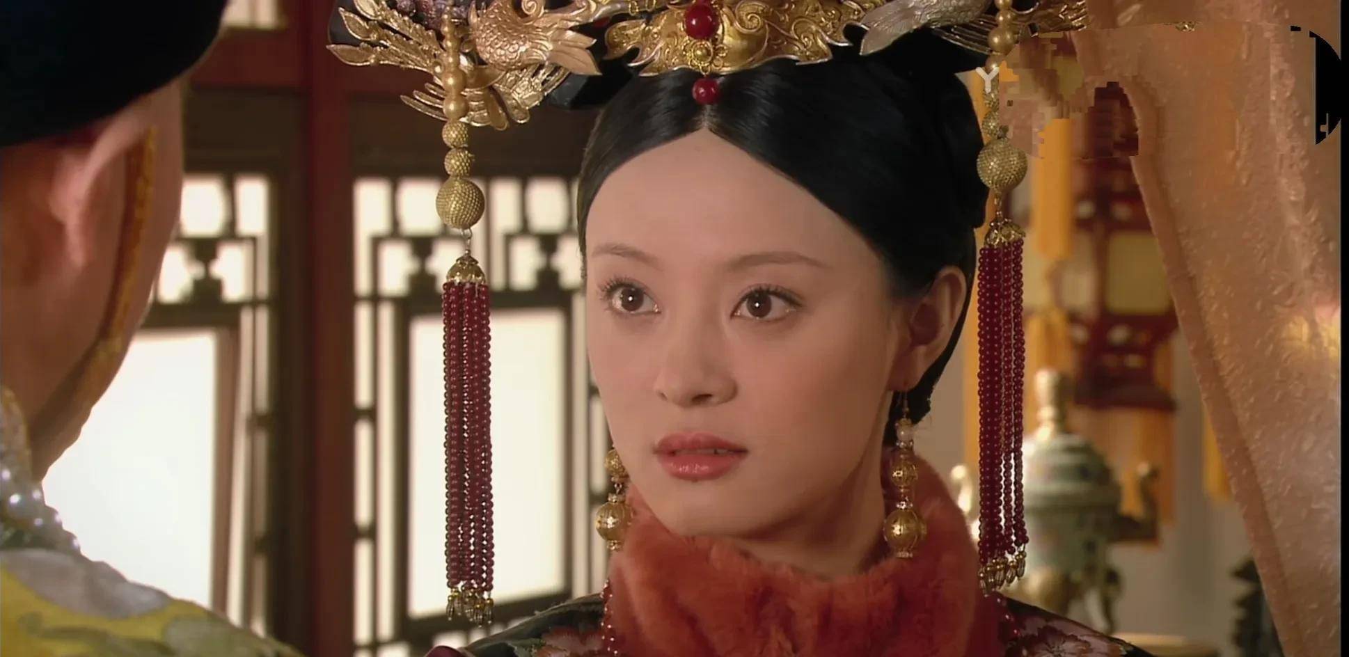 《甄嬛传》 纯元故衣,甄嬛是如何落入皇后圈套的_华妃_衣服_御花园