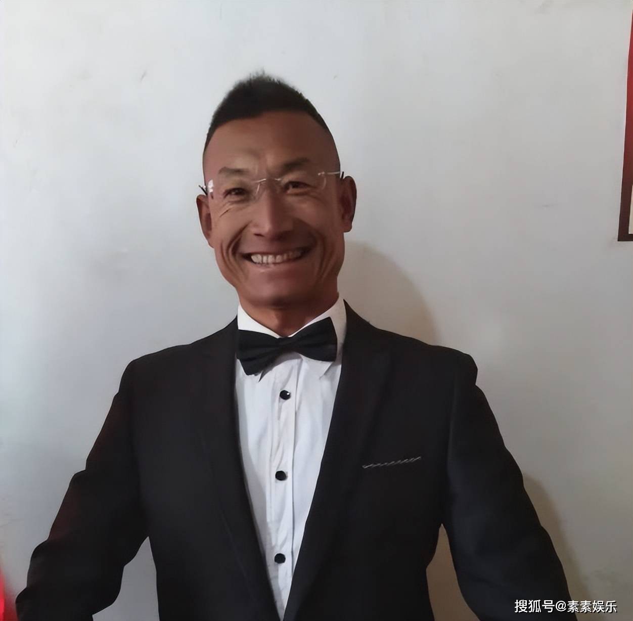 冬泳怪鸽哭了!