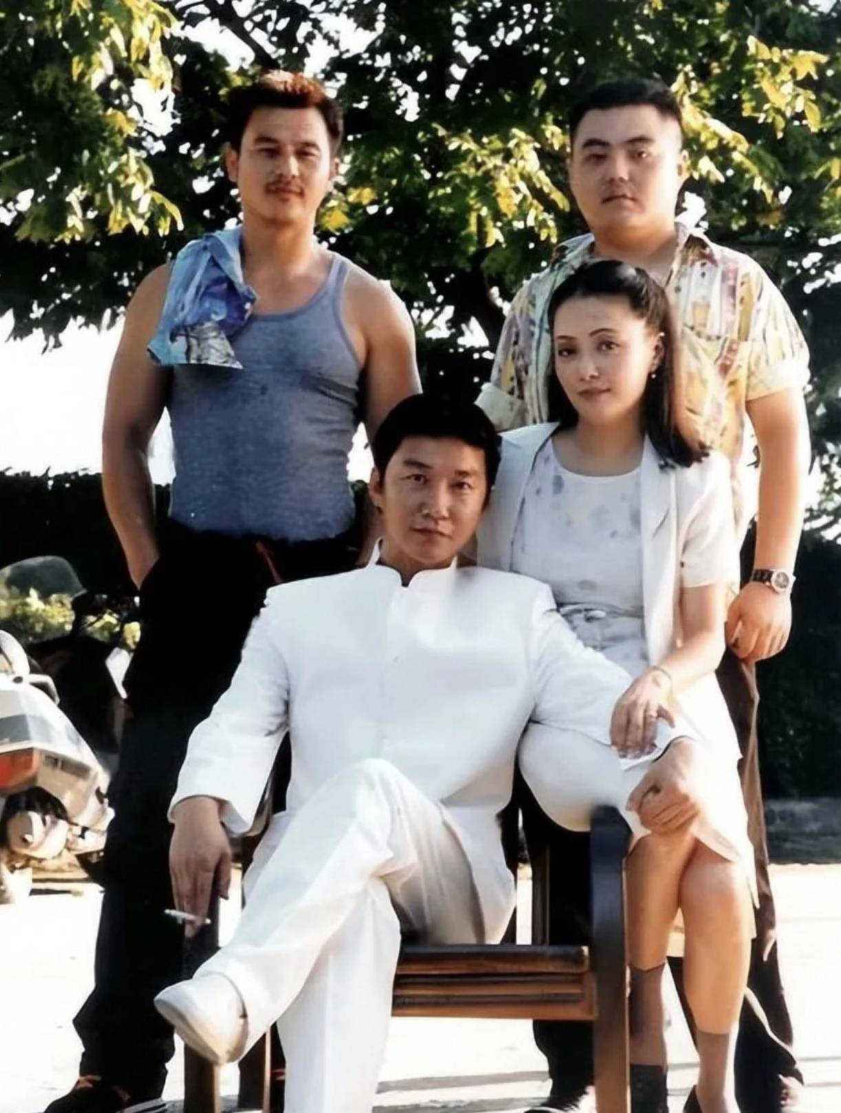 演员赵燕国彰:走红后娶瑞典妻子,如今恩爱25年生下混血女儿_孩子_高中