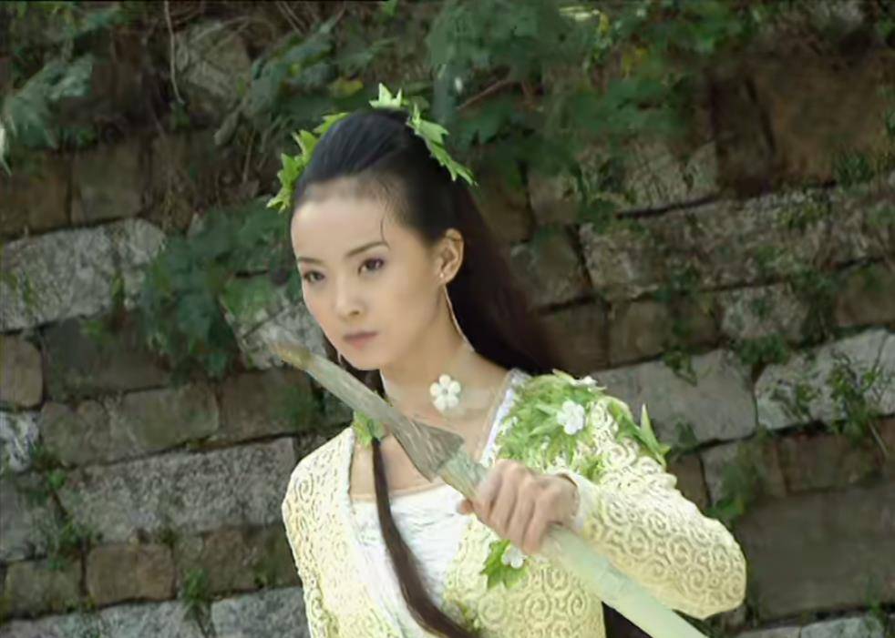 重温《武林外史》才懂,白飞飞五次换装,暗藏她对沈浪的爱恨情仇_白静