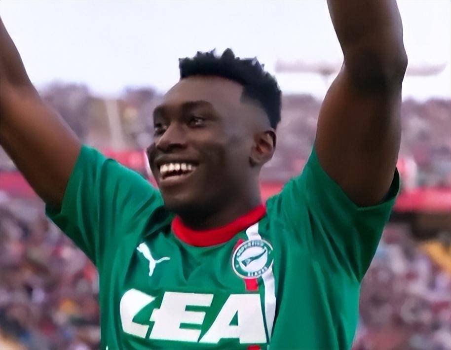 600万新援大爆发,5次首发轰4球,模板托雷斯_罗迪_比巴萨_比赛