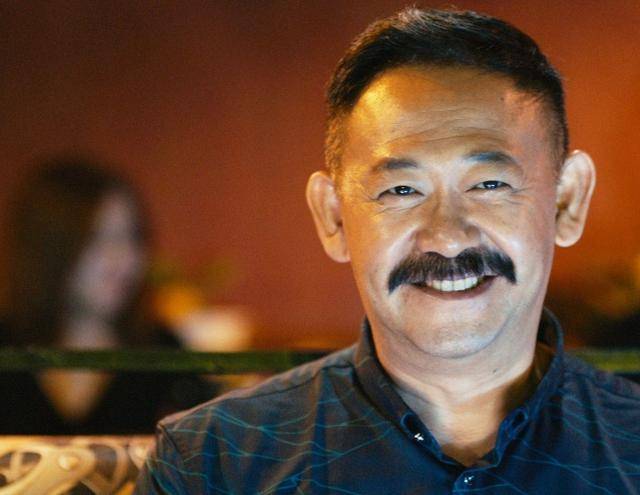 《一脚定江山》19年演员近况:有人21岁成富商,有人83岁为钱奔波_任泉