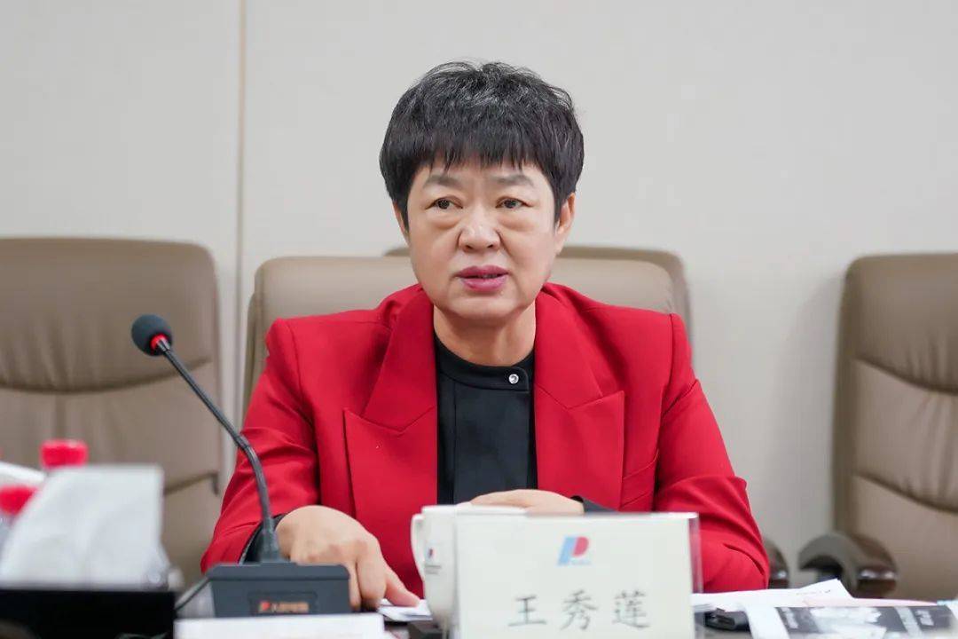 包头市政府党组成员王秀莲一行到访人民控股_发展_产业_郑元豹