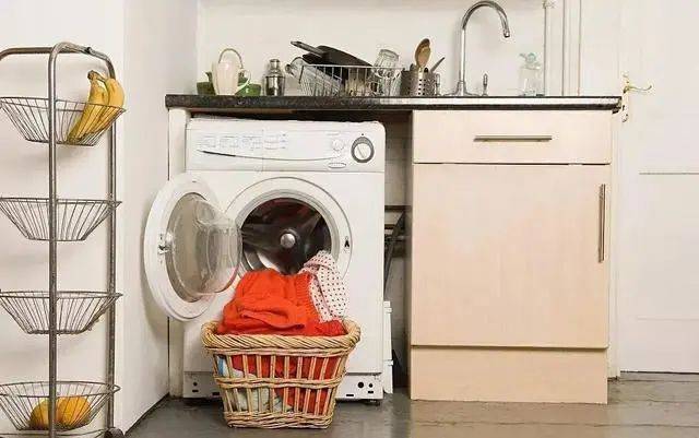 为何前几年大卖的滚筒洗衣机，如今却很少有人买了，原因很简单！ 