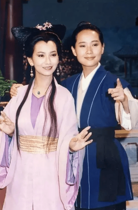 "许官人"叶童,男子不忠多次不离不弃,与赵雅芝隔空互动差距大