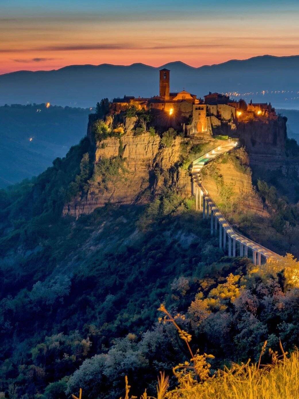 宫崎骏画里的天空之城——白露里治奥_古城_旅游_濒危