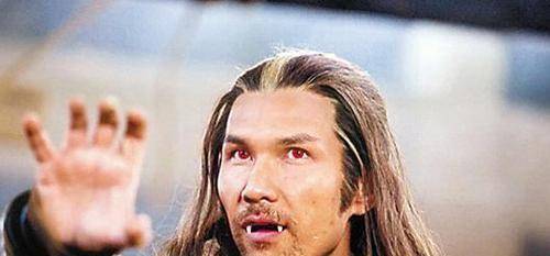 他是童年恶人尹志平,能主持会唱歌,真跨界艺人陈启泰如今怎样了_事业