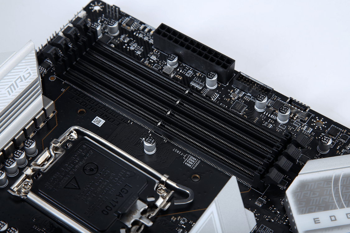 微星寒冰e360白色限定款水冷实测_设计_风扇_支持