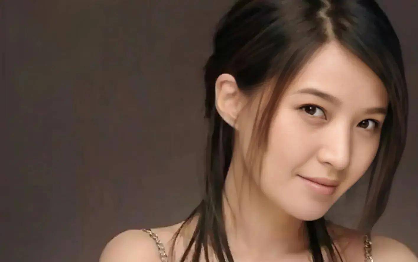 《无所畏惧》李煜:是《环球影视》美女主持,她养了破产男友5年_李钰