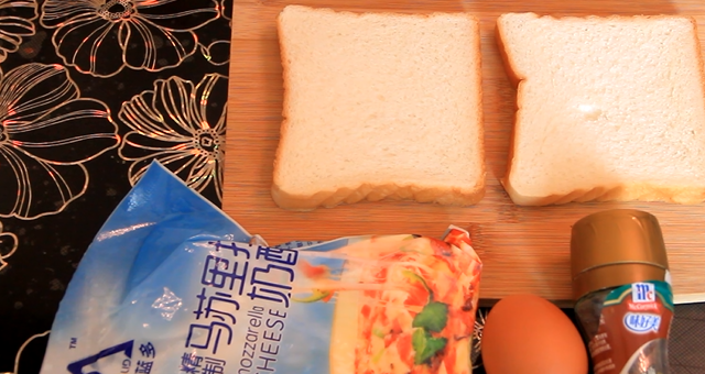 解读特色美食新做法“火烧云吐司”,面团发酵的温度和湿度的介绍(图1) 解读特色美食新做法“火烧云吐司”,面团发酵的温度和湿度的介绍(图1)