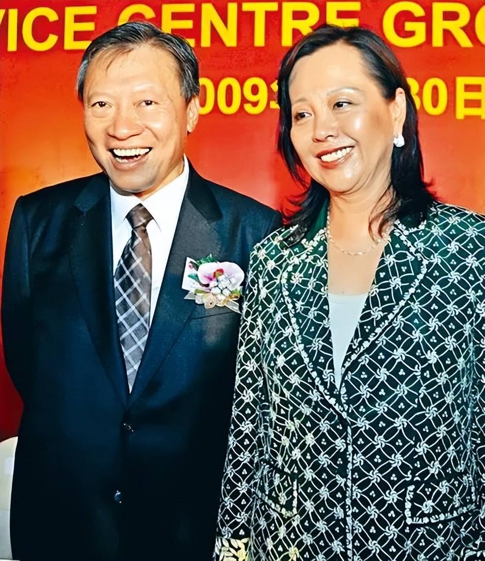 邝肖卿,送455亿给儿媳妇,再送650亿给两个儿子_郭炳联_李天颖_唐锦馨