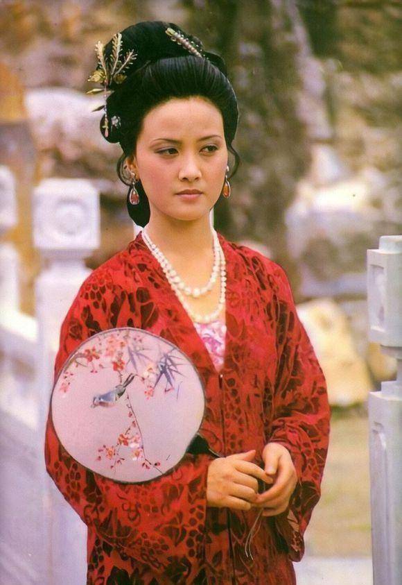 因做下一事,去世多年还被丈夫翻出来唾弃_秦可卿_王熙凤_祭祀