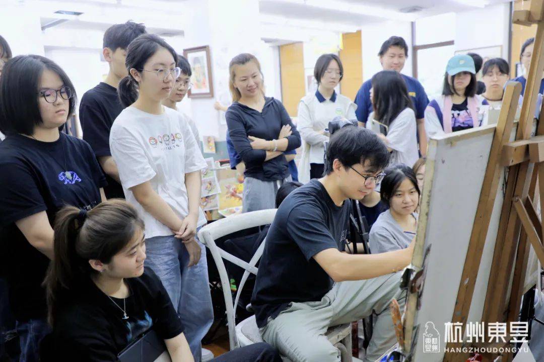 冲刺校考,战至巅峰丨杭州东昱画室2024届校考招生简章_专业_进行_教学