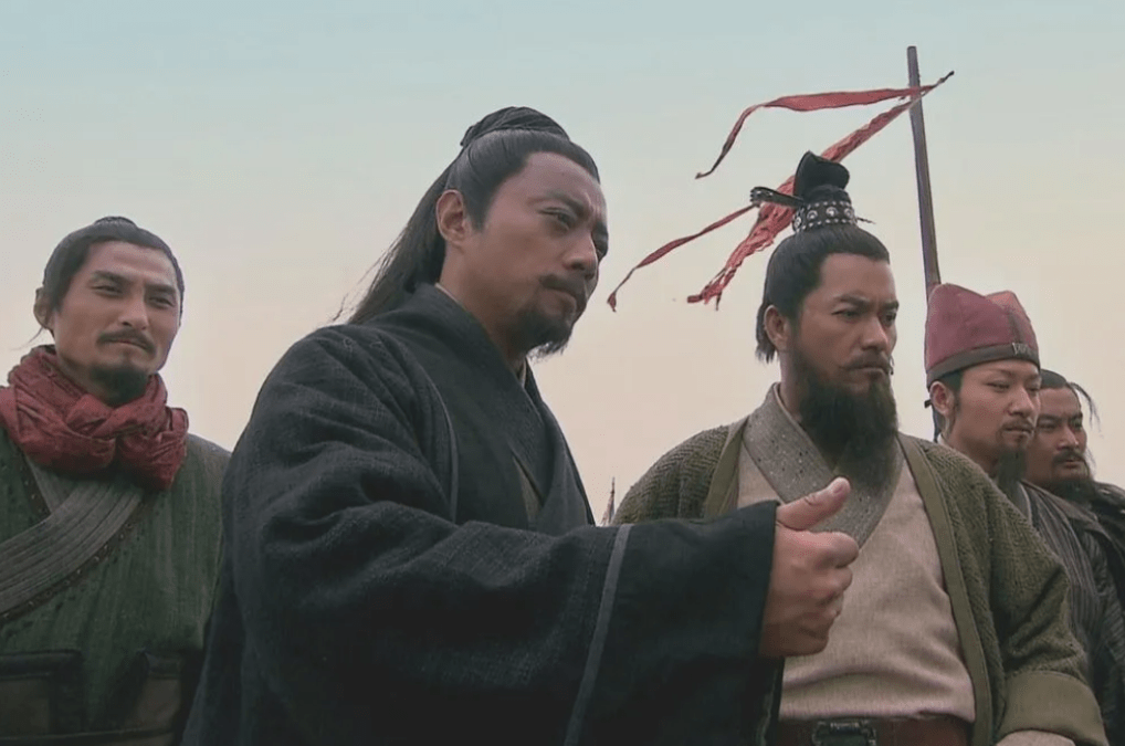 晁盖到底是被谁害死,他的遗言已挑明凶手是谁,可惜无人敢动此人_梁山