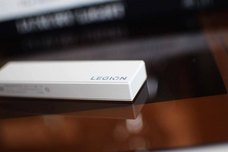 轻巧便携 性能稳定 联想拯救者移动固态硬盘