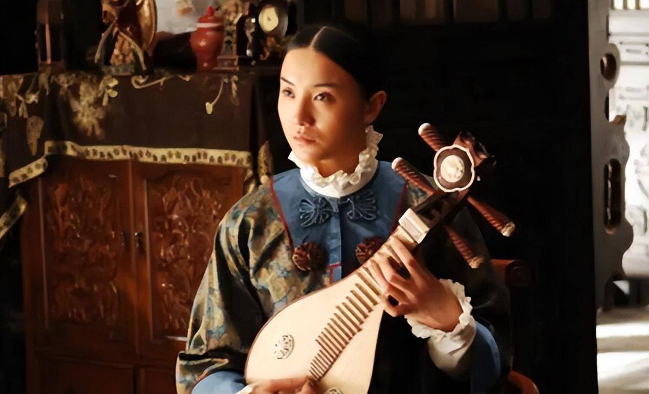 善恶终有报,42岁"无人敢娶"的宋佳,已经活成了一个笑话?