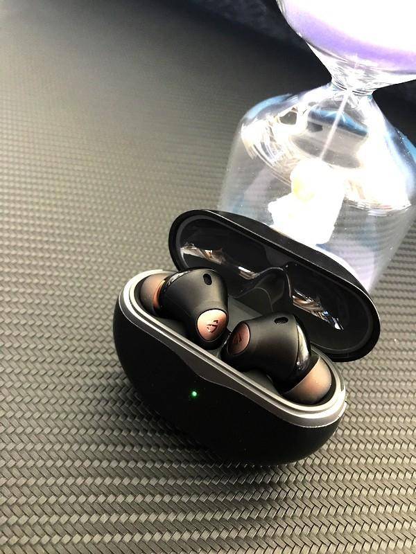 音色更加干净自然 Air4再级款 SOUNDPEATS Air4 Pro