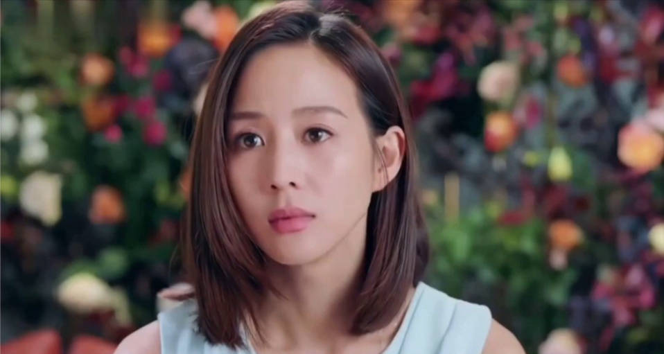 娱乐圈,神秘导演成焦点,网友吐槽其面相议论纷纷_柯汶利_邱泽_张翰