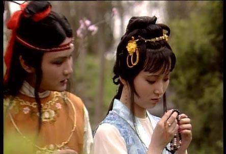 红楼梦中最早出场的贾雨村,无形中牵引了三个人的命运_贾府_宝玉_黛玉