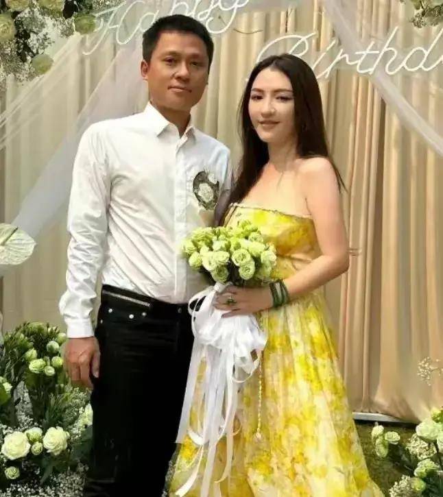 第三部:警察袭击,四位女妖陷入困境当缅甸北部犯罪团伙犯罪不断出现时