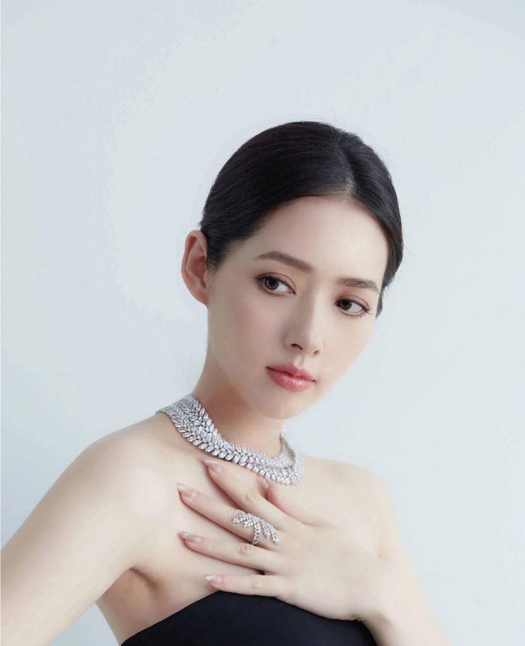 39岁郭碧婷近照认不出!