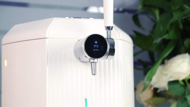 爱咕噜F1智能胶囊啤酒酿造机 完美酿造 尽情享受