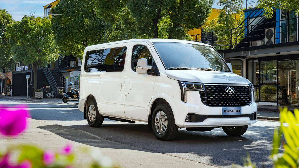 空间多变实用性强 试驾上汽大通2024款新途v80_搜狐汽车_搜狐网