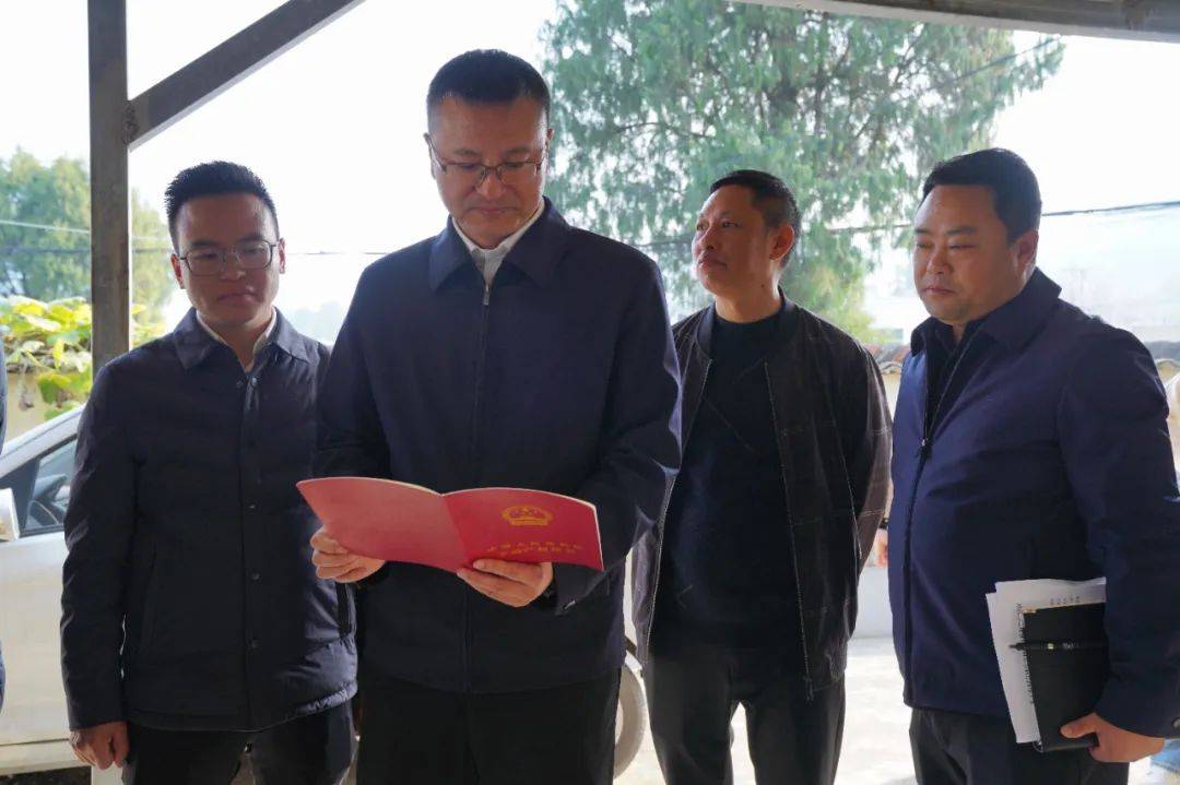 花溪区区长俞洋到黔陶乡开展"四下基层"活动_发展_产业_香葱